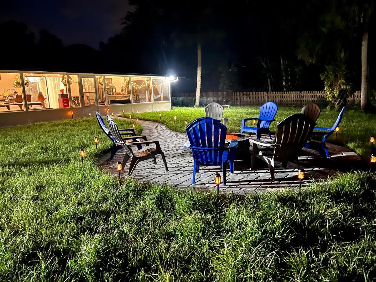 Lake Front Rv Experience Close To Port Canaveral And Kennedy Space Center Titusville Exterior foto
